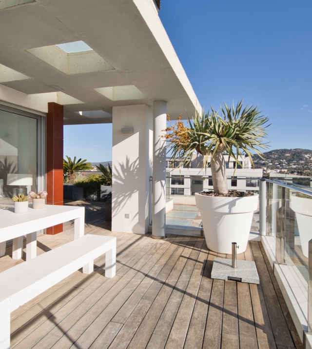 Resa Estates Ibiza te koop penthouse Marina botafoch for sale Ibiza exterior terrace.jpeg